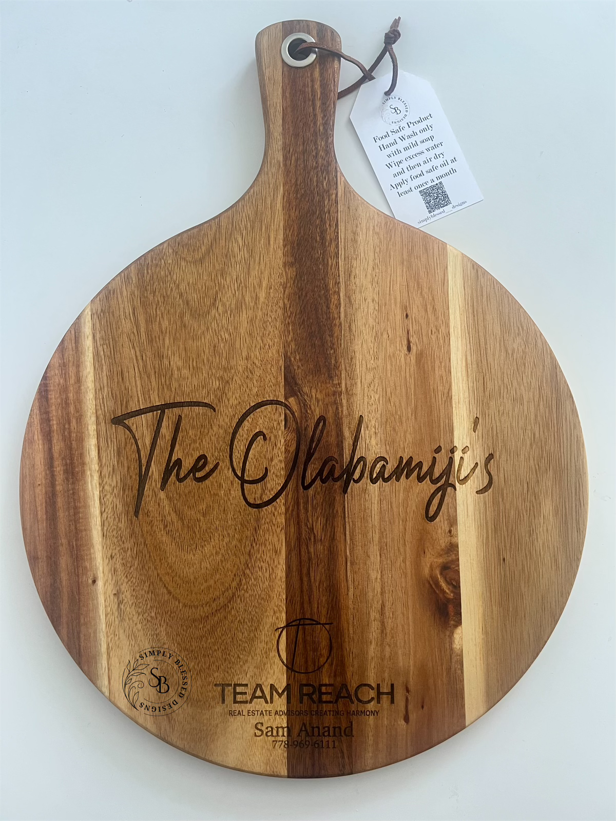 Round Acacia Board