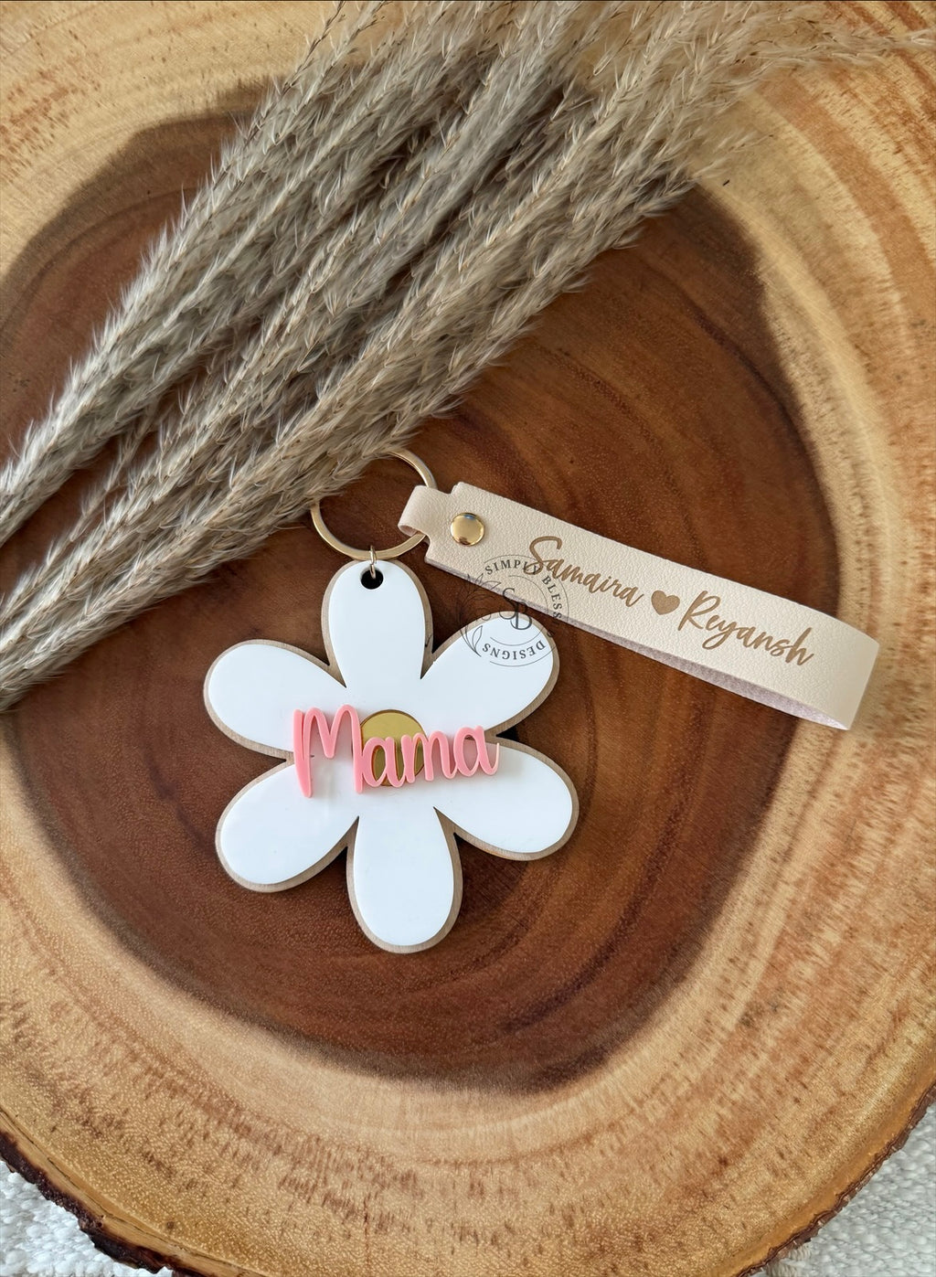 Mom Flower Keychain