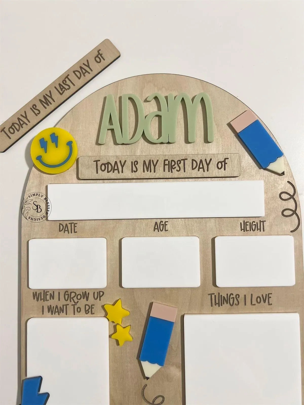 Lightning & Smiles First Day and Last Day of School Sign